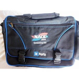 BLACK NYLON / HANDLE / STRAP LAPTOP COMPUTER TRAVEL BAG CARRY CASE